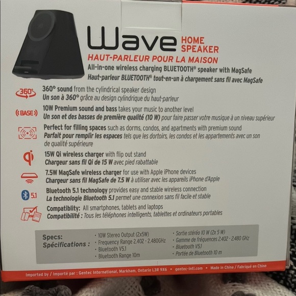 Black Portable Speaker and charger in one with Superior Audio Quality - Picture 4 of 5